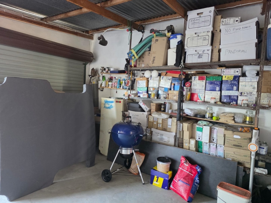  Bedroom Property for Sale in West Bank Western Cape